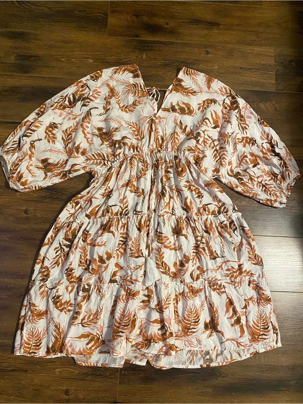 Flowy boho style dress Mexx size large leaf print